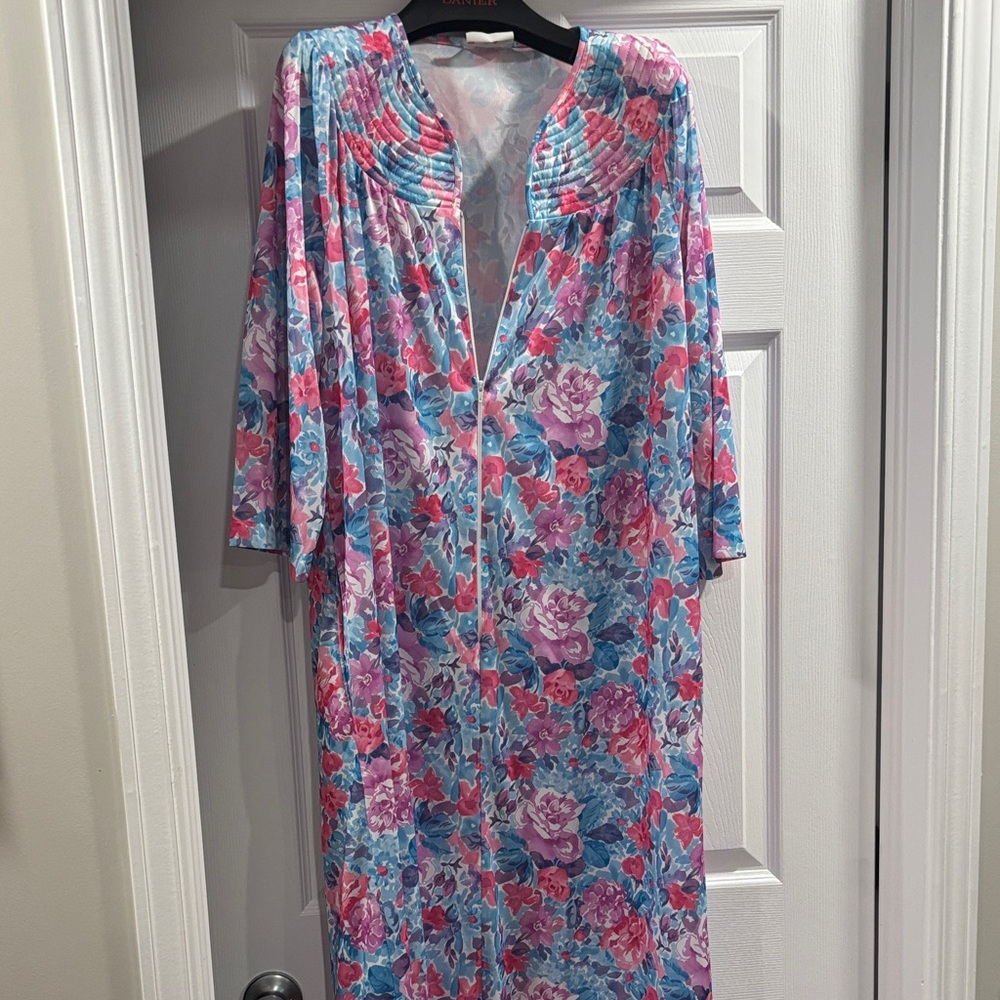 Hamilton Pastel Floral Garment
